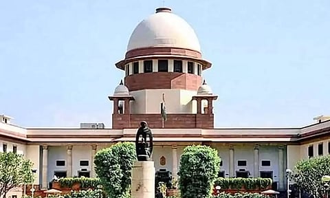 மும்மொழி கொள்கை விவகாரம்: சுப்ரீம் கோர்ட்டில் பொதுநல மனு தாக்கல்