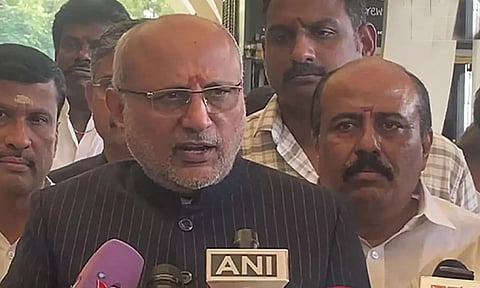 தமிழகத்தில் இந்தி திணிக்கப்படவில்லை- மகாராஷ்டிரா ஆளுநர் சி.பி.ராதாகிருஷ்ணன்