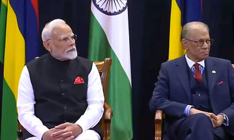 மொரீஷியஸ் பிரதமருடன் மோடி இரு தரப்பு பேச்சுவார்த்தை