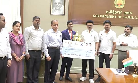 தமிழக வீரர் பிரணவ் வெங்கடேஷ்க்கு ரூ.20 லட்சம் ஊக்கத்தொகை- முதலமைச்சர் மு.க.ஸ்டாலின் வழங்கினார்