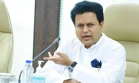 ஜனநாயகத்தில் சமநிலை அவசியம்: கட்சிமாற சொன்ன என்.சி.பி. தலைவருக்கு காங்கிரஸ் எம்எல்ஏ பதிலடி