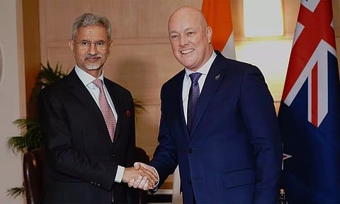 வெளியுறவு மந்திரி ஜெய்சங்கருடன் நியூசிலாந்து பிரதமர் கிறிஸ்டோபர் லக்சன் சந்திப்பு