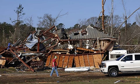 அமெரிக்காவை தாக்கிய சூறாவளி: பலி எண்ணிக்கை 35 ஆக உயர்வு