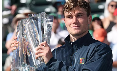 இந்தியன் வெல்ஸ் ஓபன்: சாம்பியன் பட்டம் வென்றார் ஜாக் டிராபர்