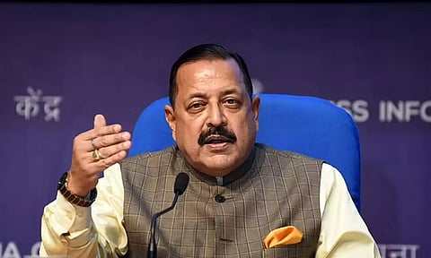 மத்திய அரசு ஊழியர்களின் ஓய்வு வயதில் மாற்றம் செய்ய திட்டமா?: மத்திய மந்திரி பதில்