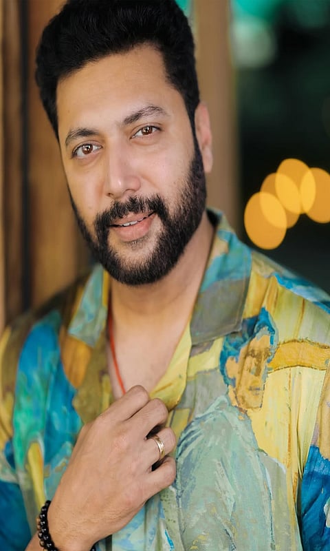 இயக்குநர் அவதாரம் எடுக்கும் ரவி மோகன் - ஹீரோ யார் தெரியுமா?