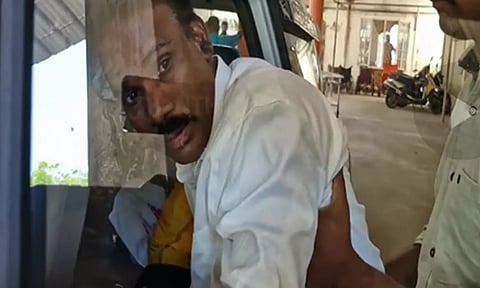 காரைக்காலில் பொதுப்பணித்துறை அதிகாரிகளிடம் சிபிஐ விசாரணை- 3 பேர் கைது