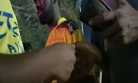 IPL CSKvsMI போட்டிக்கான டிக்கெட் பிளாக்கில் ரூ.10,000க்கு விற்பனை- ரசிகர்கள் கொந்தளிப்பு