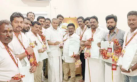 த.வெ.க. பொதுக்குழு ஏற்பாடுகள் தீவிரம்- டிஜிட்டல் அடையாள அட்டை உள்ளவர்களுக்கு மட்டுமே அனுமதி