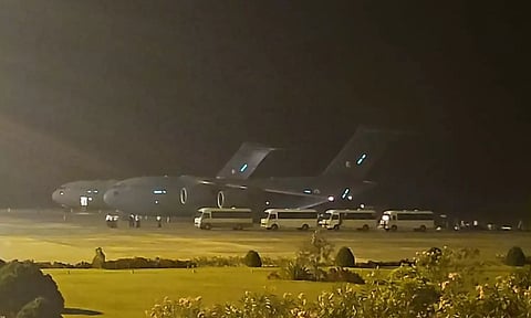 ஆபரேஷன் பிரம்மா: மியான்மருக்கு 5 விமானங்களில் நிவாரண பொருள் அனுப்பிய வெளியுறவுத்துறை