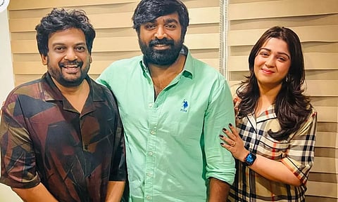 விஜய் சேதுபதி அடுத்த படத்தை இயக்கும் பிரபல தெலுங்கு இயக்குநர்