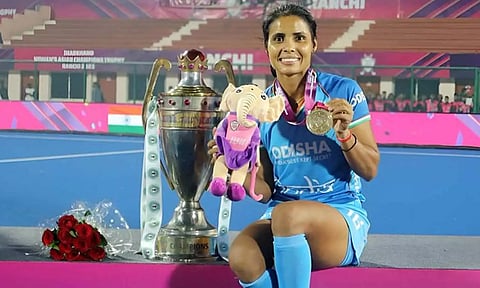 இந்திய அணிக்காக அதிக போட்டிகளில் பங்கேற்ற ஹாக்கி வீராங்கனை ஓய்வு