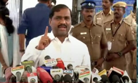 முல்லைப் பெரியாறு குறித்த காட்சி நீக்கப்படாவிட்டால் திரையரங்குகள் முற்றுகை- வேல்முருகன்