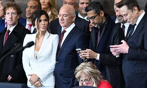 டிரம்ப்-இன் அறிவிப்பால் ஒரே நாளில் 208 பில்லியன் டாலர்களை இழந்த உலக பணக்காரர்கள்!