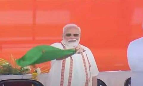 பாம்பன் புதிய ரெயில் பாலத்தை திறந்து வைத்தார் பிரதமர் மோடி