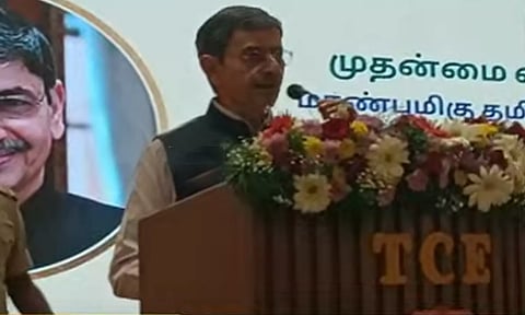 மாணவர்களை "ஜெய்ஸ்ரீராம்" என கோஷமிட வைத்து சர்ச்சையில் சிக்கிய ஆளுநர்