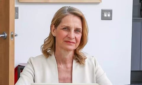 சீனாவில் நுழைய பிரிட்டன் பெண் எம்.பி.க்கு அனுமதி மறுப்பு