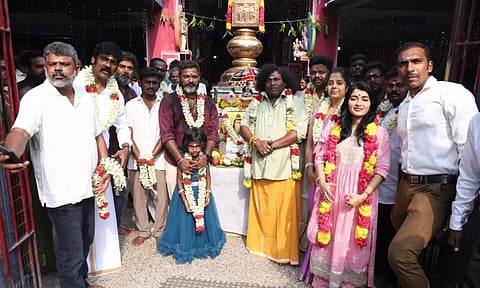 ரா.ராஜ்மோகன் இயக்கத்தில், யோகிபாபு நடிக்கும் புதிய படம் பூஜையுடன் துவங்கியது