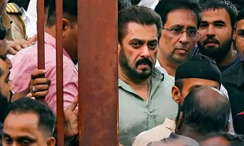 பாலிவுட் நடிகர் சல்மான் கானுக்கு கொலை மிரட்டல் விடுத்த வழக்கில் குஜராத் இளைஞர் கைது