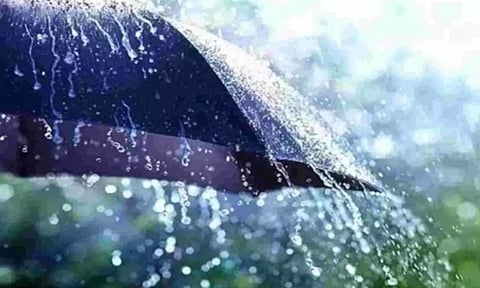 சென்னையைக் குளிர்வித்த மழை.. வெப்பம் தணிந்து மக்கள் நிம்மதி