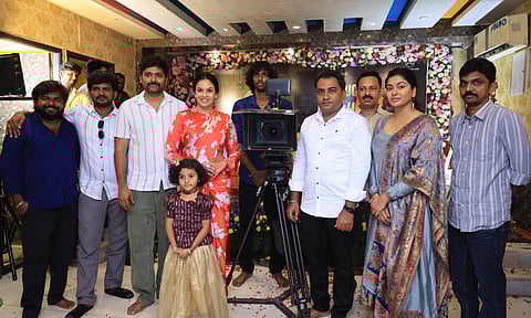 8 தோட்டாக்கள் மற்றும் ஜீவி பட புகழ் 'வெற்றி' நடிக்கும் புதிய படத்தின் துவக்க விழா