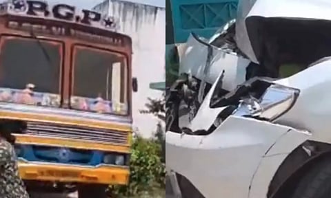 குப்பை கொட்டுவதில் வெடித்த தகராறு... லாரியை வைத்து காரை இடித்த பக்கத்து வீட்டுக்காரர்