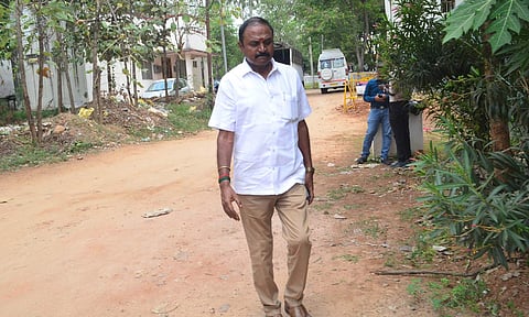 கொடநாடு வழக்கில் ஆஜராக வந்த கர்சன் செல்வம்.