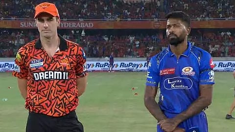 ஐதராபாத் அணிக்கு எதிராக மும்பை பந்து வீச்சு தேர்வு