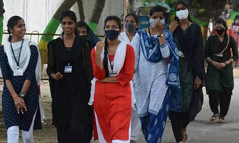 தமிழ்நாட்டில் கோடை விடுமுறைக்குப் பின் ஜூன் 16ம் தேதி கல்லூரிகள் திறப்பு