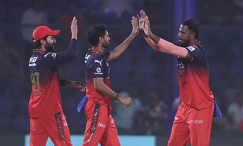 ஐபிஎல் 2025: புள்ளிப்பட்டியலில் முதல் இடத்துக்கு முன்னேறிய ஆர்சிபி