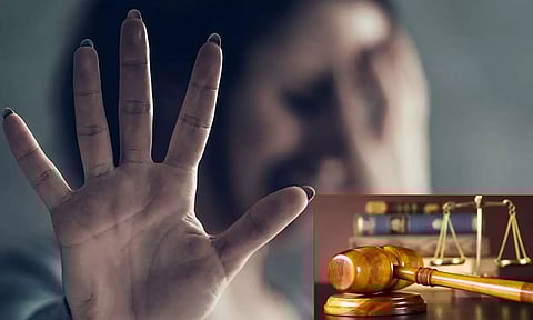 நெல்லை பல்கலைக்கழகத்தில் முன்னாள் மாணவிக்கு பாலியல் தொல்லை: பேராசிரியர் மீது வழக்கு