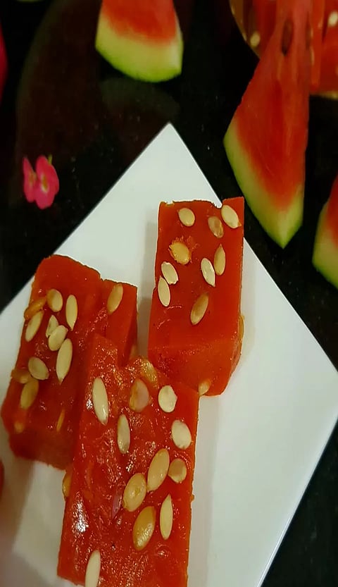 நாவில் எச்சில் ஊறச் செய்யும் தர்பூசணி அல்வா