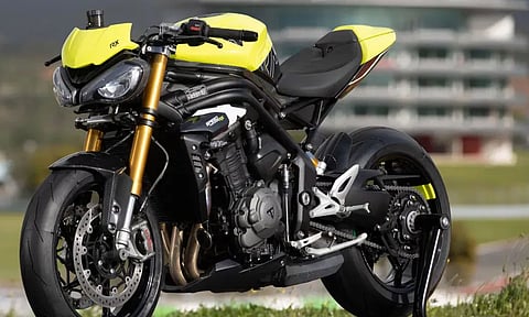 மிரட்டல் அம்சங்களுடன் டிரையம்ப் லிமிட்டெட் எடிஷன் பைக் அறிமுகம்