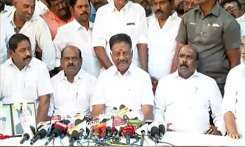 அ.தி.மு.க சக்திகள் ஒன்று சேர்ந்து திமுகவை எதிர்க்க வேண்டும்- ஓ.பன்னீர்செல்வம்