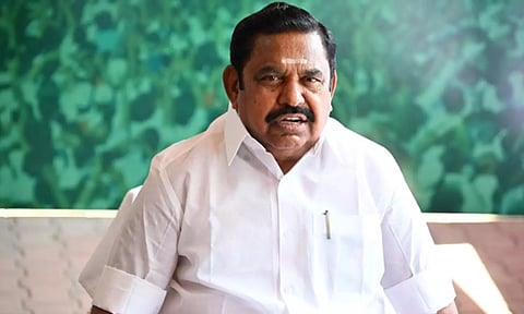 எதிர்கால கல்வி பயணத்திலும் வெற்றி என்ற இலக்கை அடைய அதே உழைப்பை தொடருங்கள்- இ.பி.எஸ்