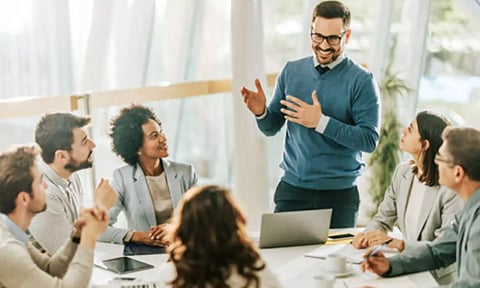 அலுவலக மீட்டிங்கும், உடை தேர்வும்...