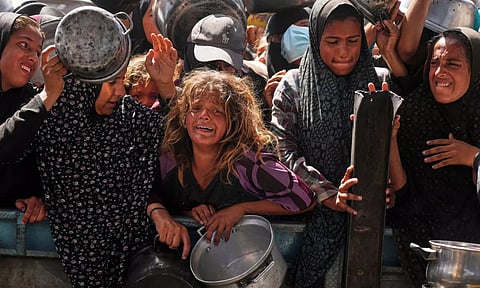 இஸ்ரேல் தாக்குதல்: காசாவில் கடந்த 24 மணி நேரத்தில் 84 பேர் உயிரிழப்பு.. 53,500-ஐ கடந்த பலி எண்ணிக்கை