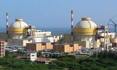 கூடங்குளம் அணு உலைக்கு ரஷ்யாவில் இருந்து எரிகோல்கள் வந்தது