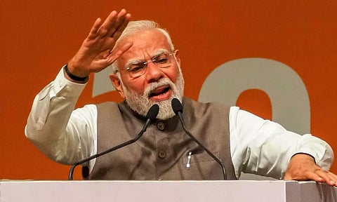 விநாயகர் சிலைகளை கூட வெளிநாடுகளில் இருந்து இறக்குமதி செய்கிறார்கள் - பிரதமர் மோடி ஆதங்கம்