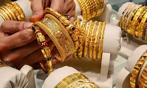 GOLD PRICE TODAY: ஒரே நாளில் இருமுறை உயர்ந்த தங்கம் விலை