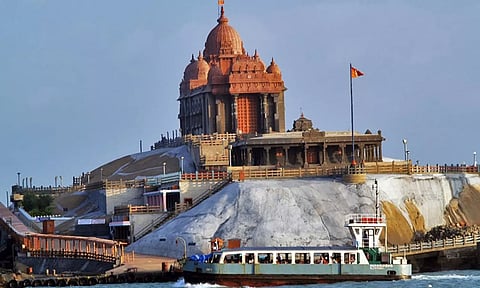 விவேகானந்தர் மண்டபத்துக்கு செல்லும் படகு கட்டணம் உயர்வு - நாளை முதல் அமல்