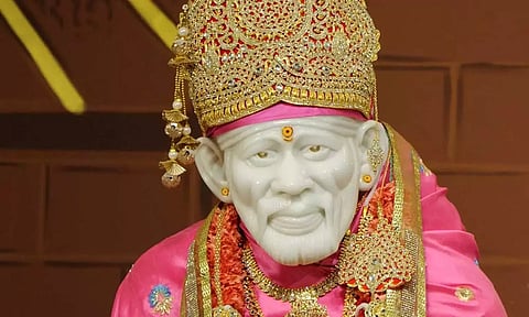 சாய் பாபாவின் இந்த மந்திரத்தைச் சொன்னால் போதும் நினைத்தது நிறைவேறும்...!