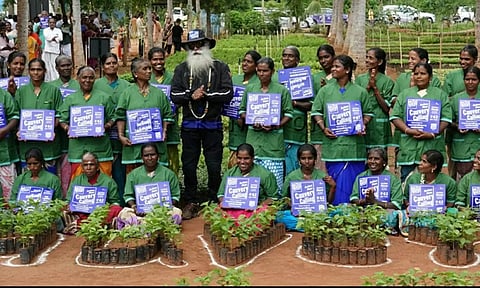 1.36 கோடி மரங்கள் நட்டு காவேரி கூக்குரல் இயக்கம் சாதனை