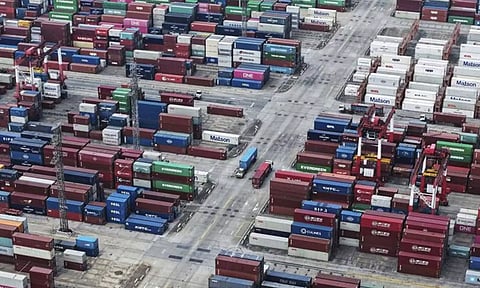 அமெரிக்காவுக்கான ஏற்றுமதி 35 சதவீதம் வீழ்ச்சி: சீனா