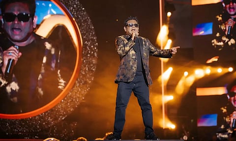 ஏ.ஆர்.ரகுமான் இசை நிகழ்ச்சி- 50 ஆயிரம் இழப்பீடு வழங்க உத்தரவு