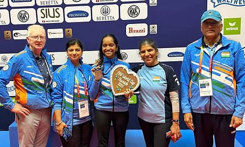 உலகக்கோப்பை துப்பாக்கிச்சுடுதல் போட்டியில் தமிழக வீராங்கனை வெண்கலம் வென்றார்