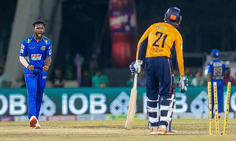 வீடியோ: TNPL 2025 சீசனில் 2-வது ஹாட்ரிக்.. சூர்யா ஆனந்த் சாதனை