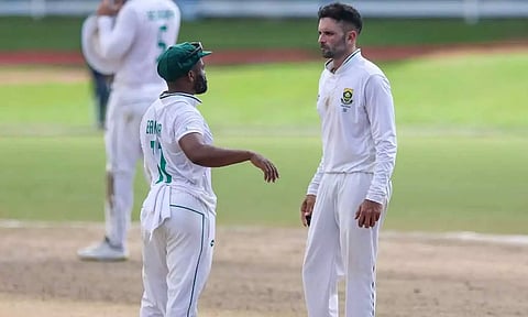 டெஸ்ட் தொடரில் இருந்து விலகிய பவுமா: கேப்டனாக கேசவ் மகாராஜ் நியமனம்