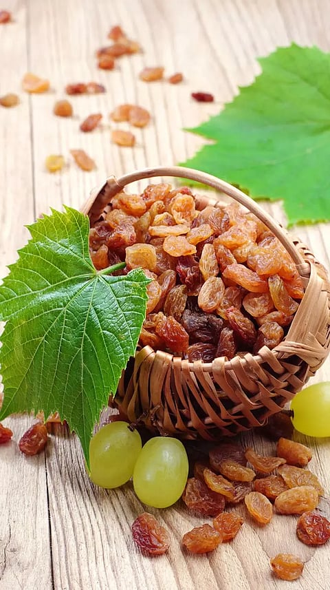 உலர் திராட்சையின் நன்மைகள்