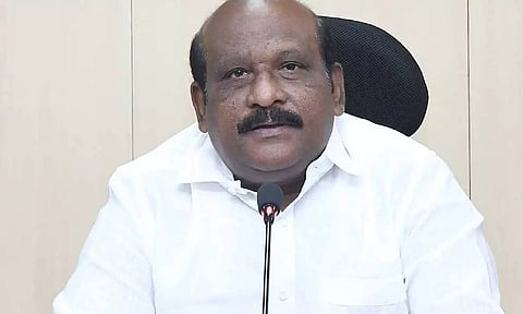 கும்பகோணம் கலைஞர் பல்கலைக்கழகம் விவகாரம்: கவர்னர் அழைக்காவிட்டால் அடுத்த கட்ட நடவடிக்கை- அமைச்சர்